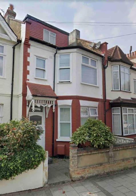 Private Guest Rooms In Tooting London Exterior foto